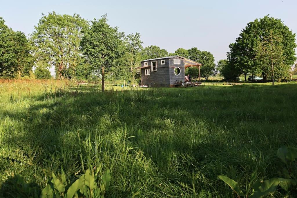 Tiny House Near The Mont-Saint-Michel Villa Ducey-Les Cheris Bagian luar foto